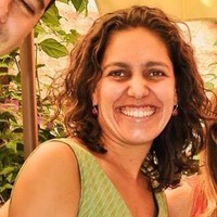 Adriana Elisabeth Dias