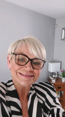 Melanie Jones