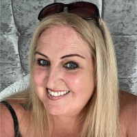 Tracey Okeeffe