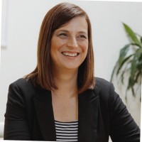 Alina Van Der Knaap