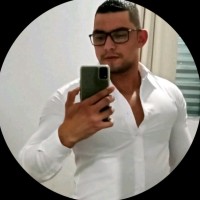 Douglas Rezende