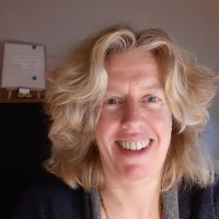 Jacquelien Van 'T Zand