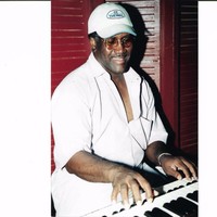 neville hinds
