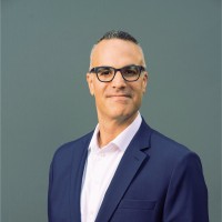 Gregory Vlahakis