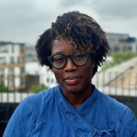 Nicola De Bique
