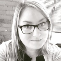 Colleen Olson, Chrl