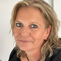 Debbie Vogels