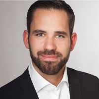 Dr. Max Bouten