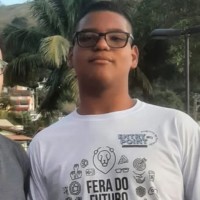Vinícius Gomes