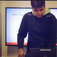 Ashish Kapoor