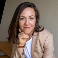 Lee Elizabeth Sowles