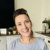 Jacqueline Schilling