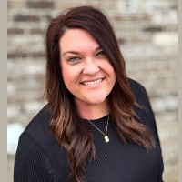 Traci Lang