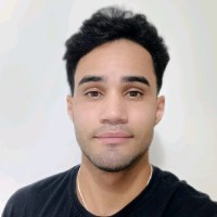Evan Oliveira