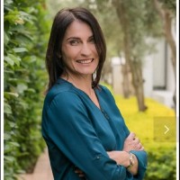 Cecilia Thiart