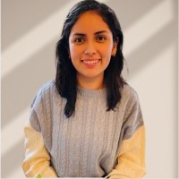 Pamela Flores Galarza