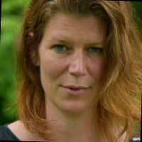 annelies van den Dool
