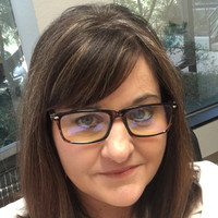 Laura Ricks, Cic