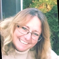 Yvonne Szafranski