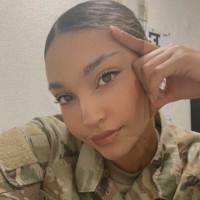 Lia G