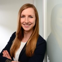 Dr. Claudia Forst
