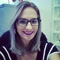 Juliana Maria Miniuki Mafra