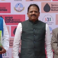 Dr.Ramesh B