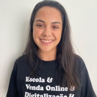 Letícia Moreira
