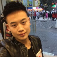 邓伟君