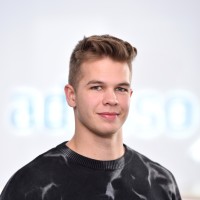 Adrian Suthold