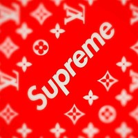 Supreme Santi