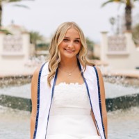 Lauren Dickey