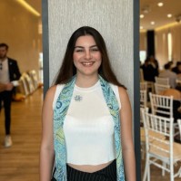 Simay Çelik