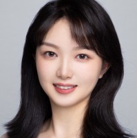 Jinglin Zhao