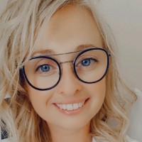 Emeline Auverlot