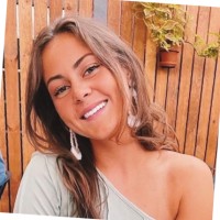 Julia Mclaughlin