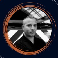 𝕊𝕚𝕞𝕠𝕟 𝔻𝕌𝕄𝔸𝕊