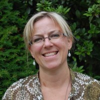 Melanie Hall
