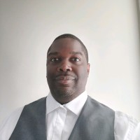 D Vince Holness