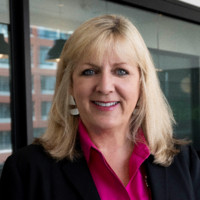 Heidi W Chamberlin