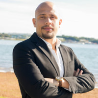 Victor G. Cavalcante