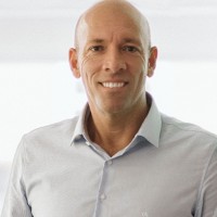 🟡 Guillermo Hernández