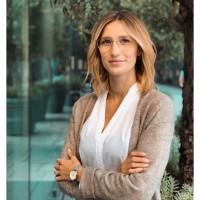 Isabelle H.