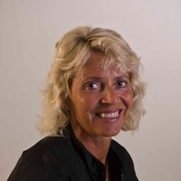 Erna M. Larsen