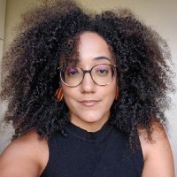 Elizabeth Souza