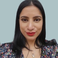 Meena Toor (Manjinder)