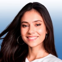 Camila Neiva Hermida