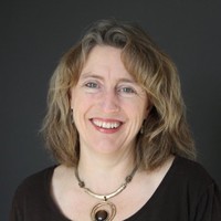 Lorraine Thomas