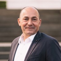 Achim Scholl