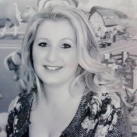 Evi Lapoukoglou